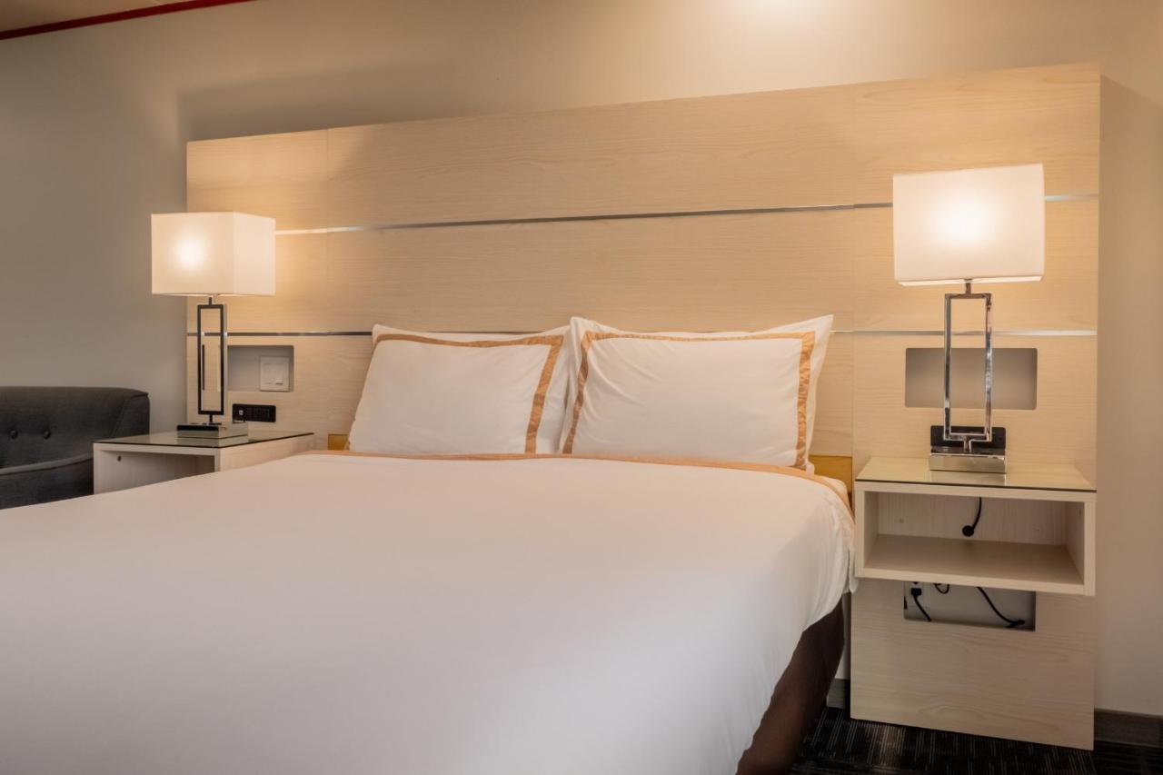 Quality Inn Sunshine Suites Terrace Eksteriør billede