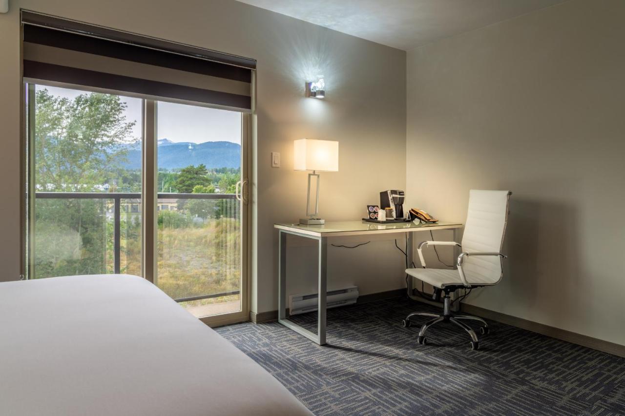 Quality Inn Sunshine Suites Terrace Eksteriør billede
