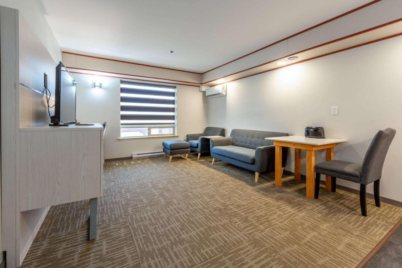 Quality Inn Sunshine Suites Terrace Eksteriør billede