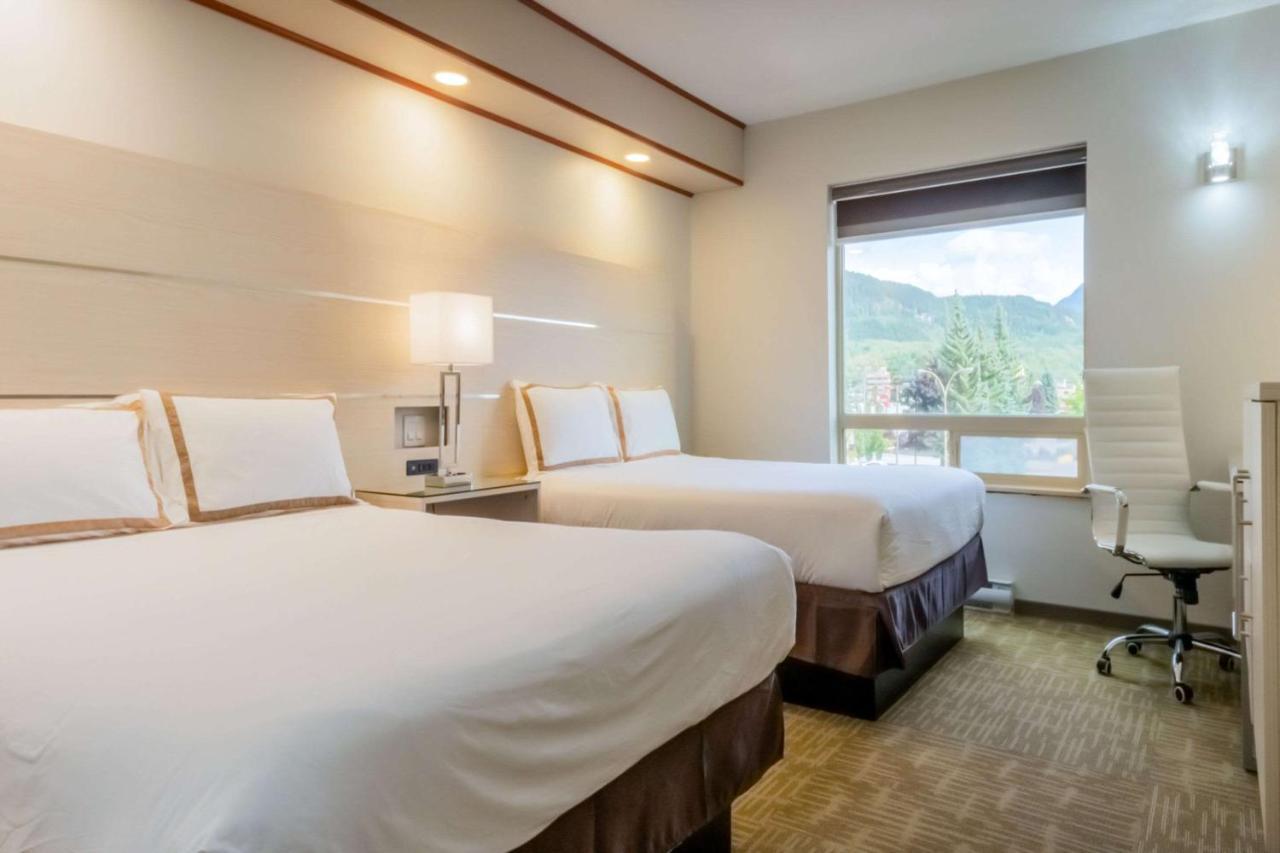 Quality Inn Sunshine Suites Terrace Eksteriør billede